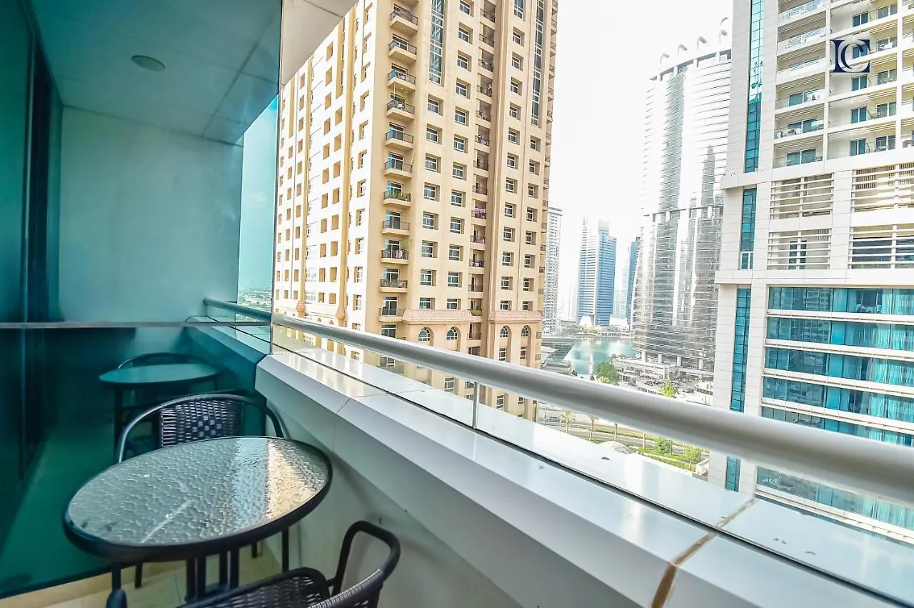 Apartament Luxury Escapes - Modern Studio Apt - Metro, Beach & Mall Mins Away Dubaj Zjednoczone Emiraty Arabskie